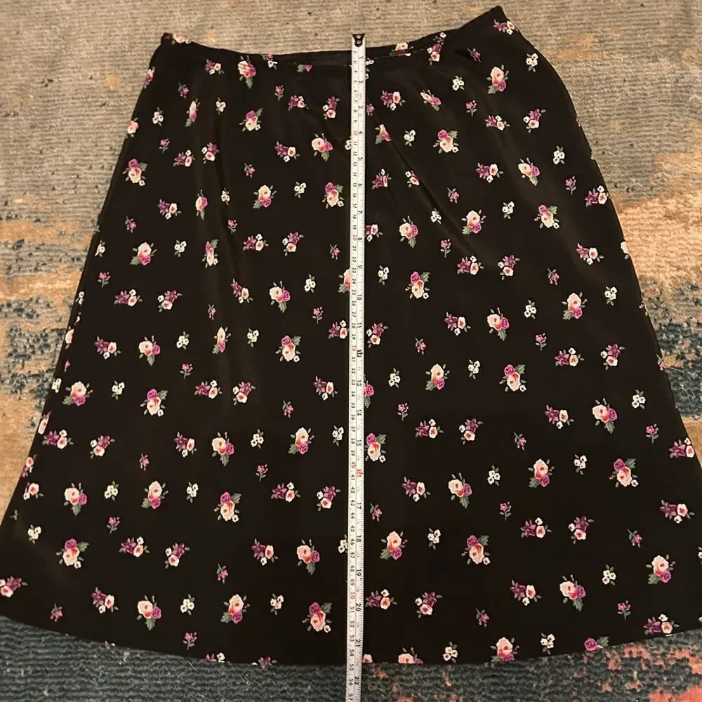 Y2K Vintage Black Floral Skirt